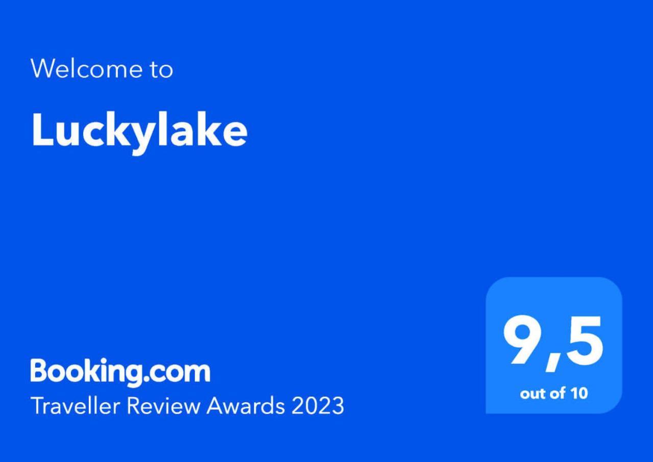 Luckylake Pella Eksteriør billede